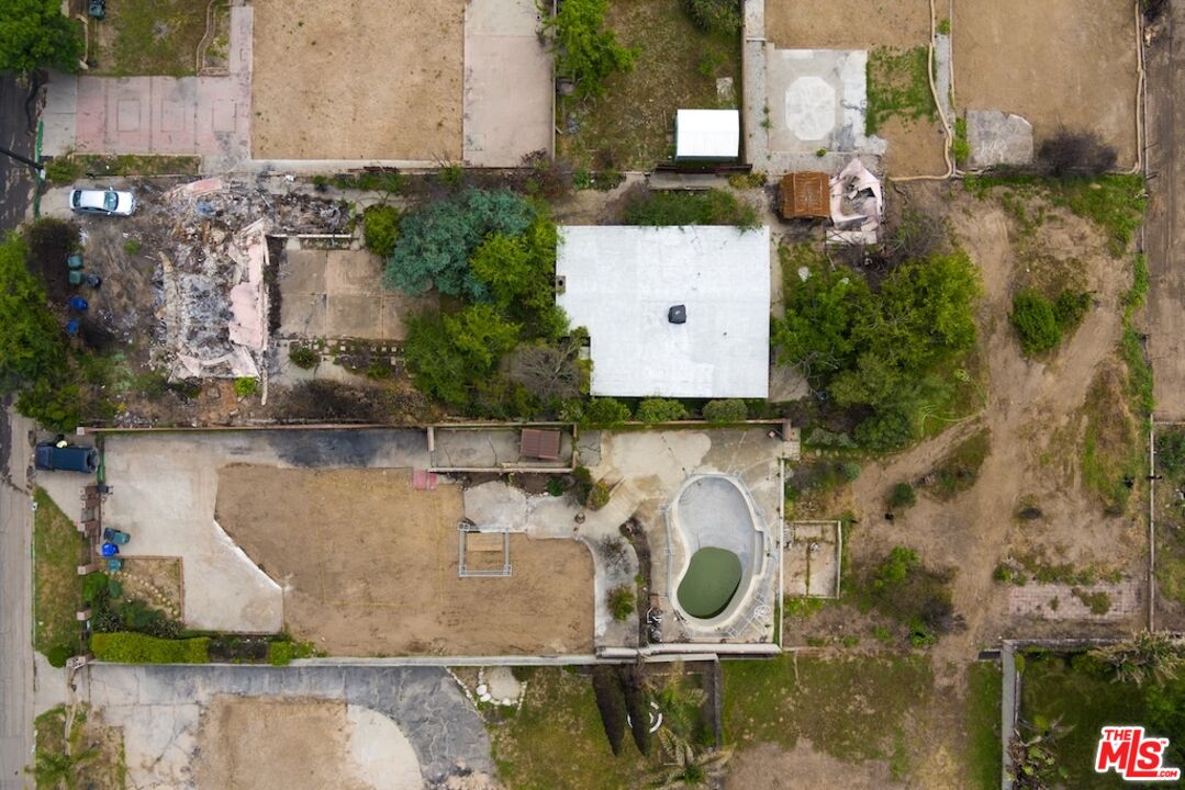 3359 Glenrose Ave, Altadena