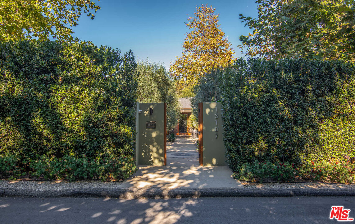 13107 BOCA DE CANON LN, brentwood