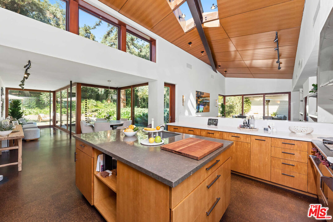 13107 BOCA DE CANON LN, brentwood