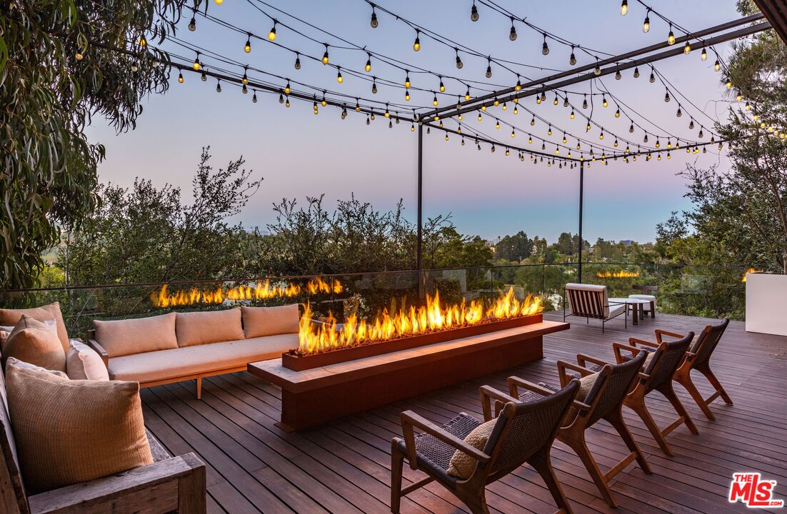 1514 San Remo Dr, Pacific Palisades