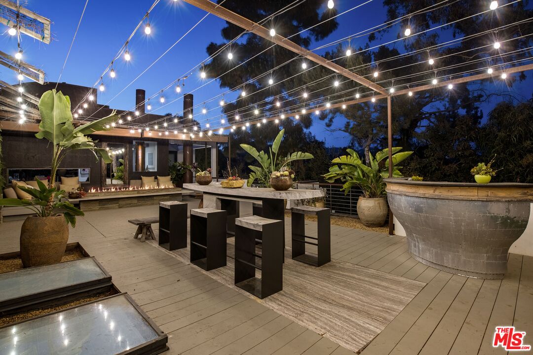 1514 San Remo Dr, Pacific Palisades