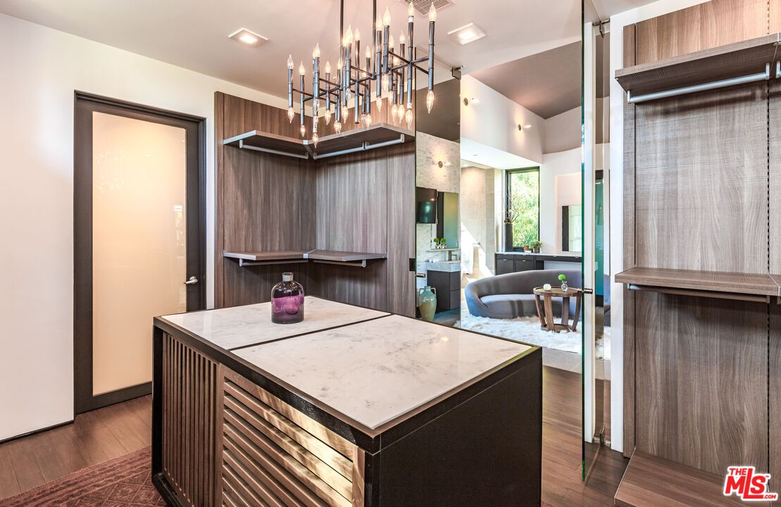 1514 San Remo Dr, Pacific Palisades