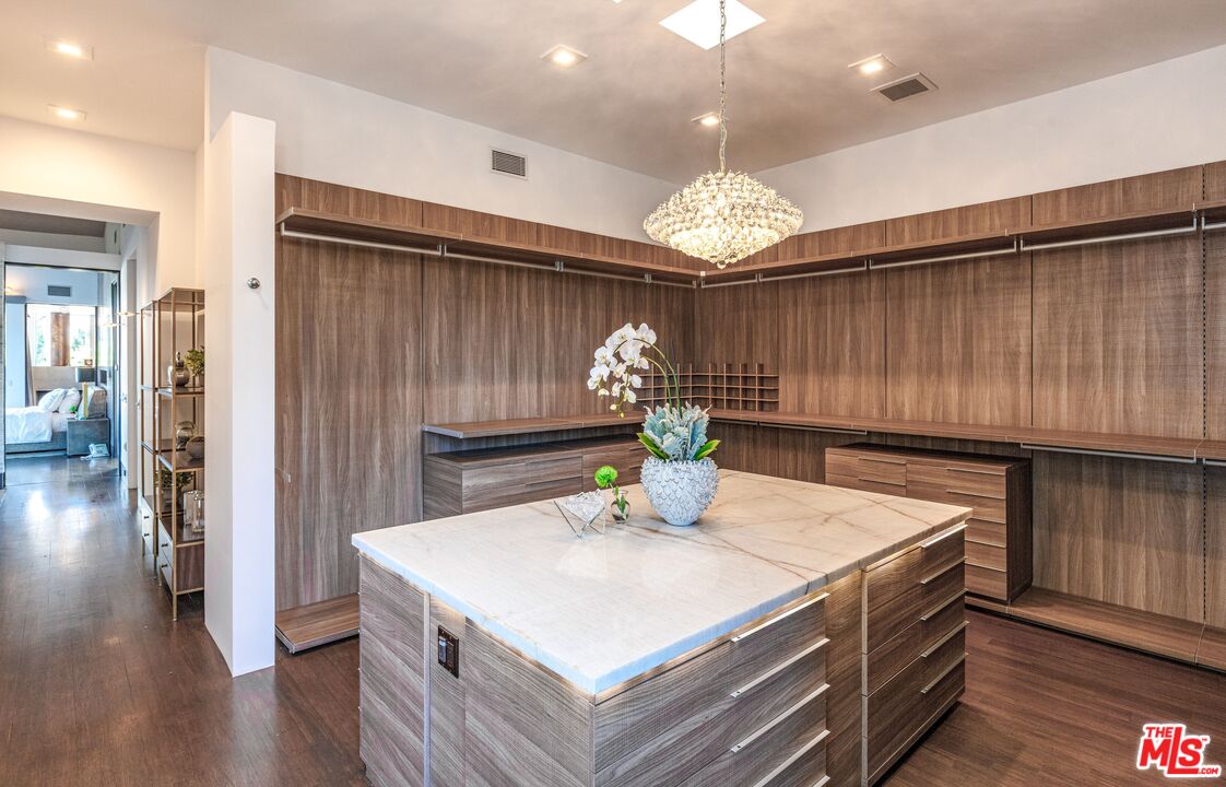 1514 San Remo Dr, Pacific Palisades