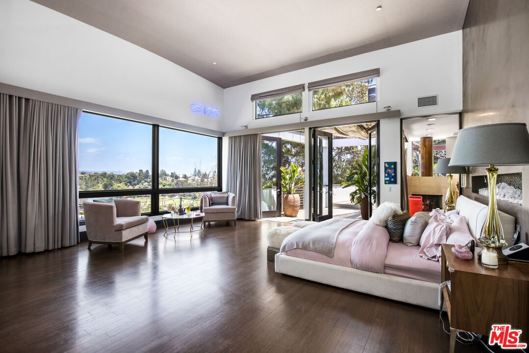 1514 San Remo Dr, Pacific Palisades