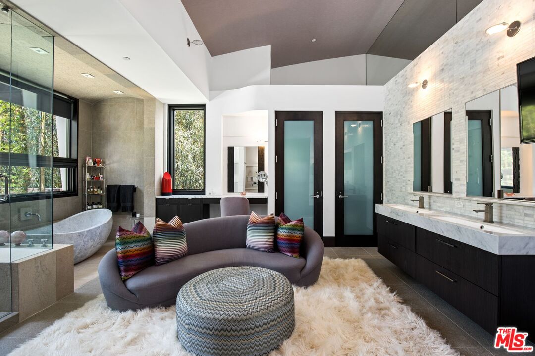 1514 San Remo Dr, Pacific Palisades