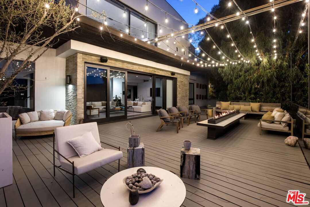 1514 San Remo Dr, Pacific Palisades