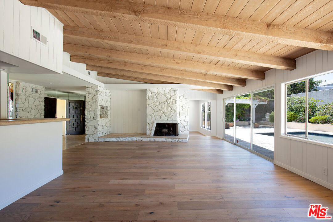 14929 La Cumbre Dr, Pacific Palisades