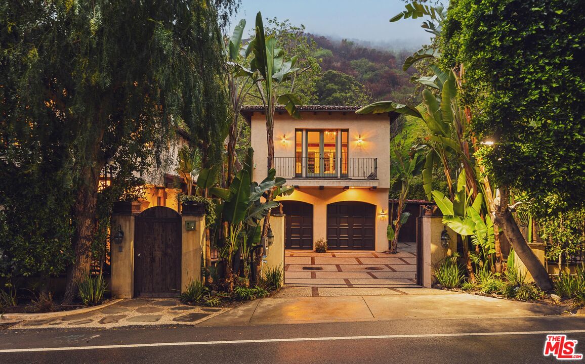 2975 Mandeville Canyon Rd, Los Angeles