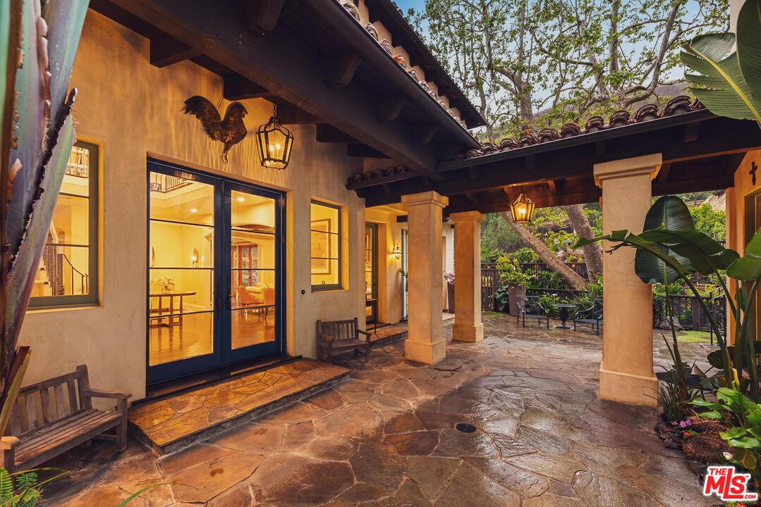 2975 Mandeville Canyon Rd, Los Angeles