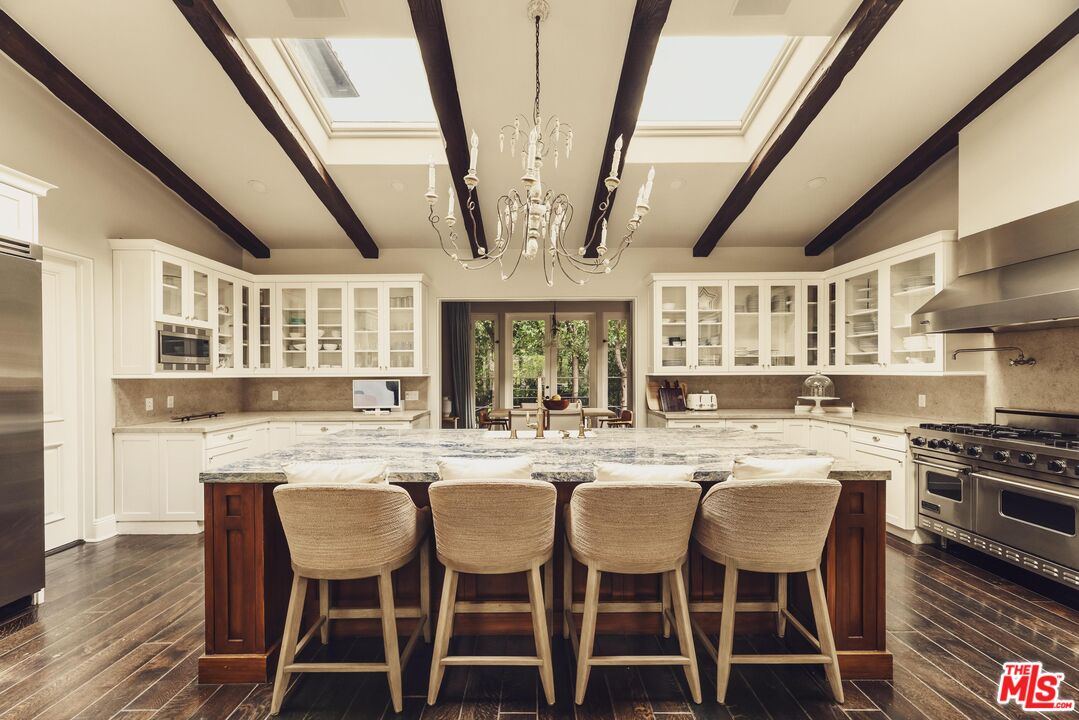 2975 Mandeville Canyon Rd, Los Angeles