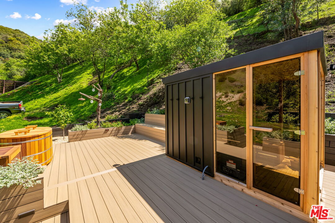 3476 Mandeville Canyon Rd, Brentwood