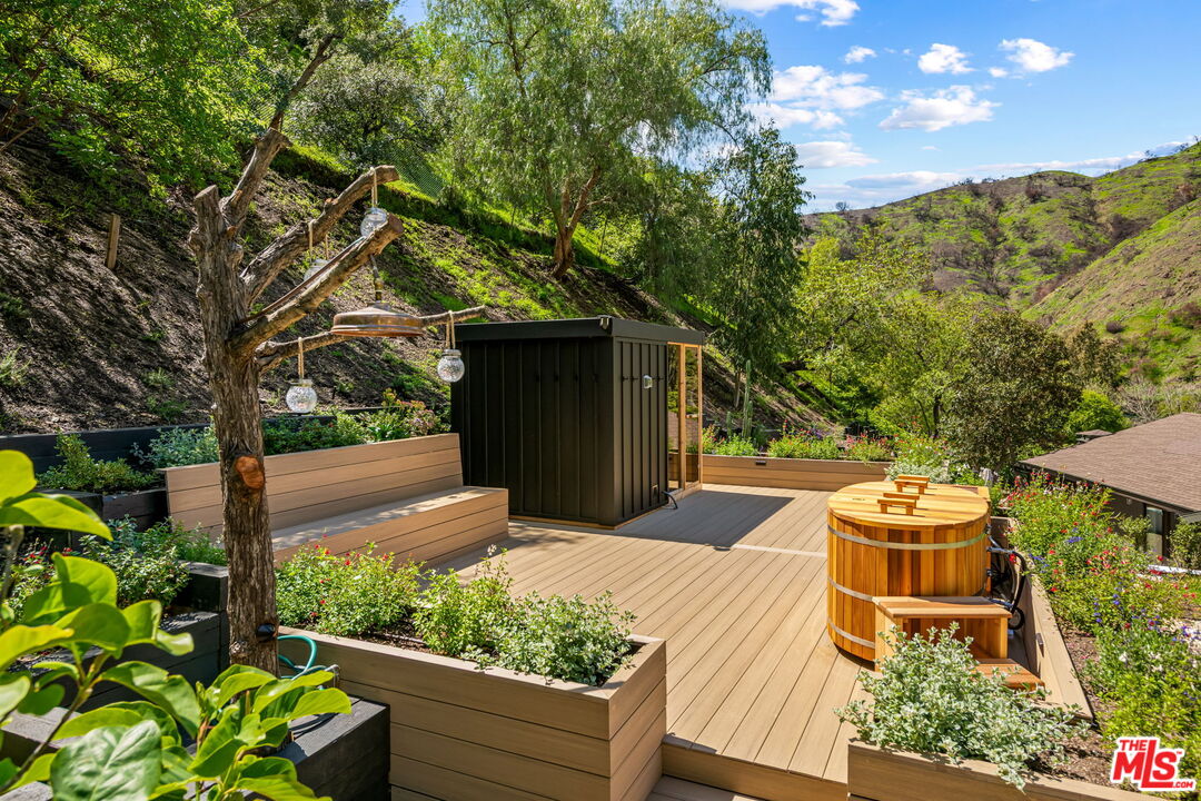 3476 Mandeville Canyon Rd, Brentwood