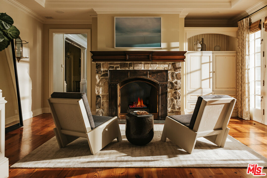 23870 LONG VALLEY RD