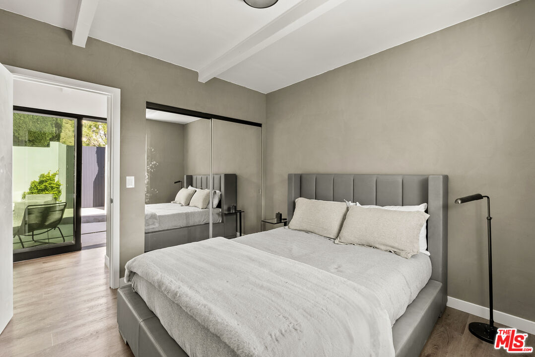 8460 Franklin Ave, hollywood hills