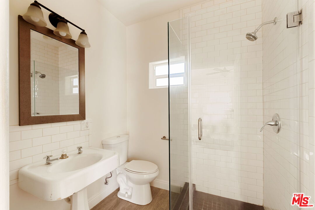1590 Glen Aylsa Ave, Eagle Rock