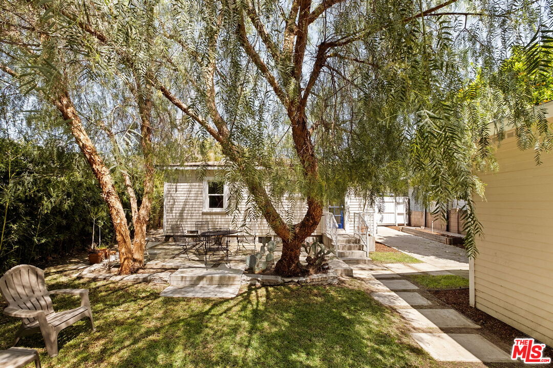 1590 Glen Aylsa Ave, Eagle Rock
