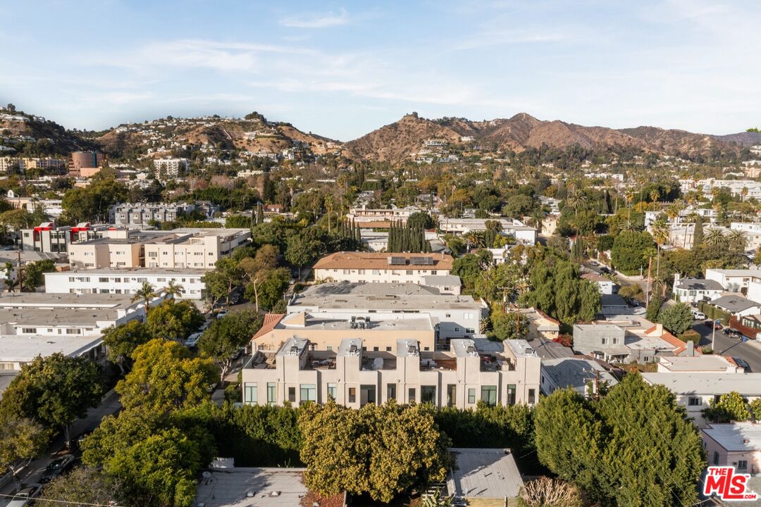 1130 N Ogden Dr, West Hollywood