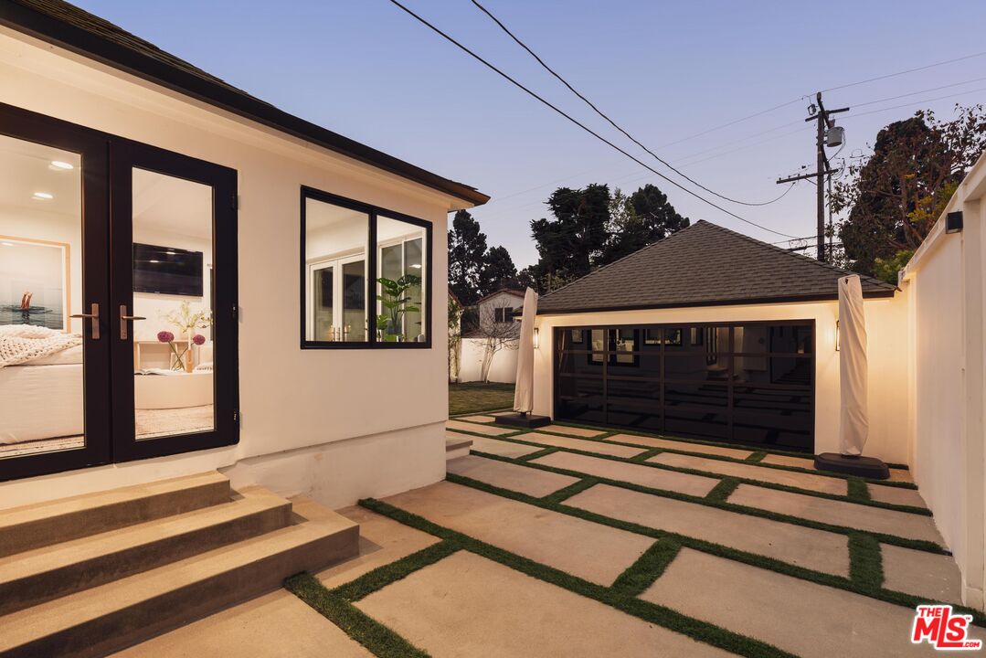 324 15th St, Santa Monica