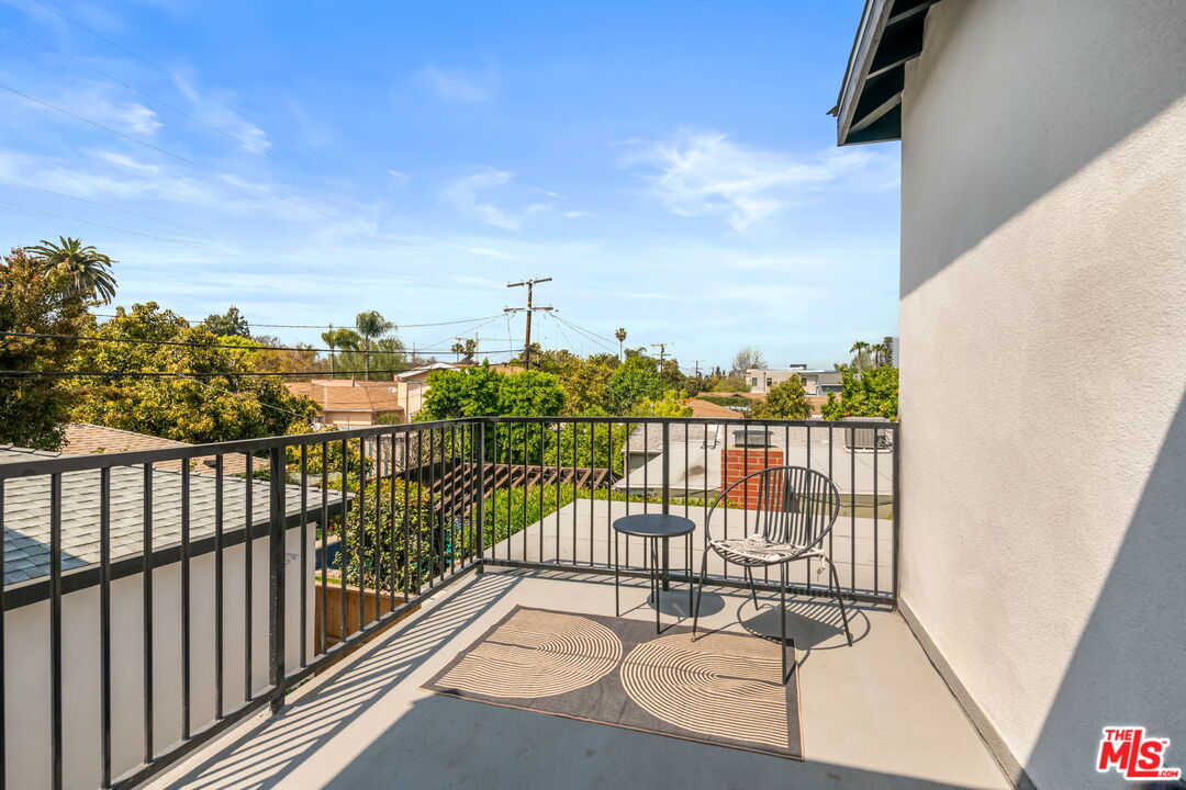3645 Helms Ave, Culver City