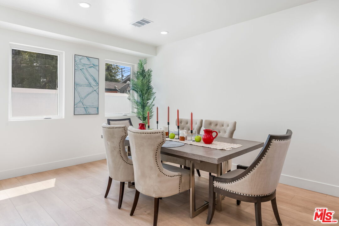 3645 Helms Ave, Culver City