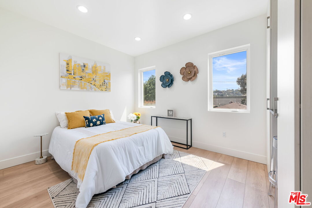 3645 Helms Ave, Culver City