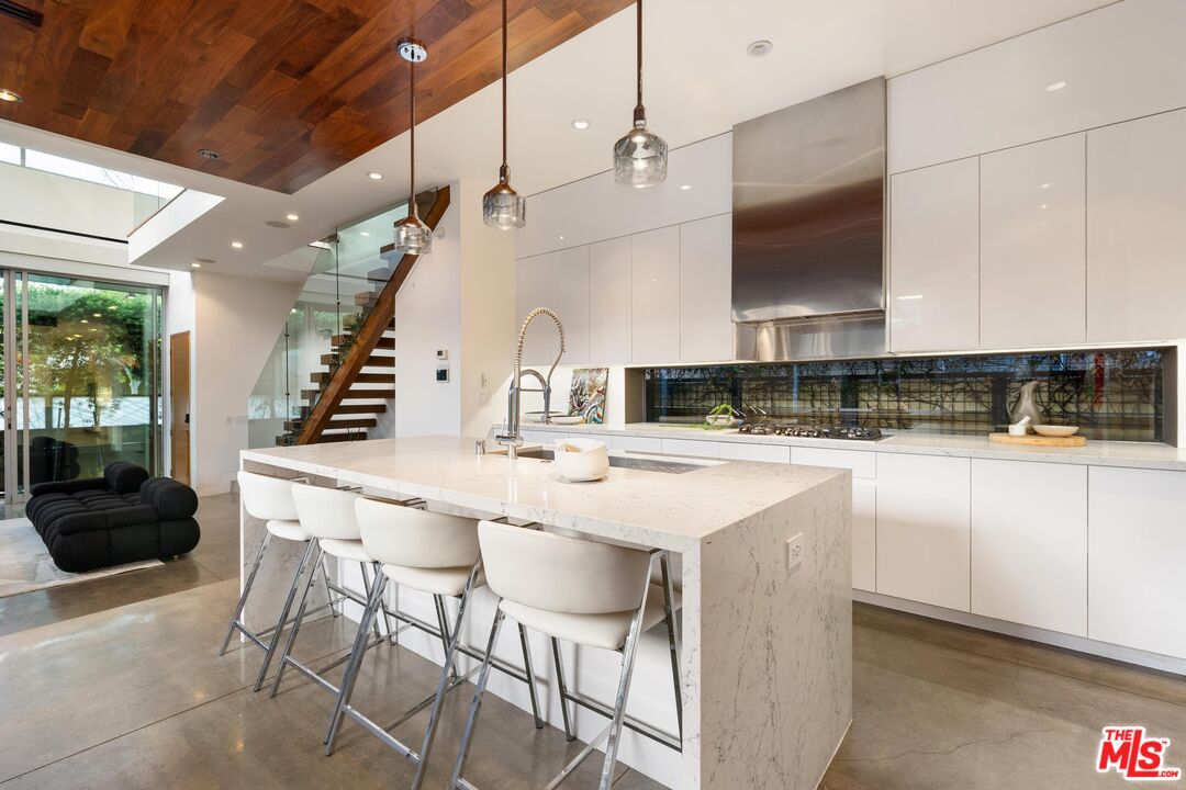 524 Rialto Ave, Venice