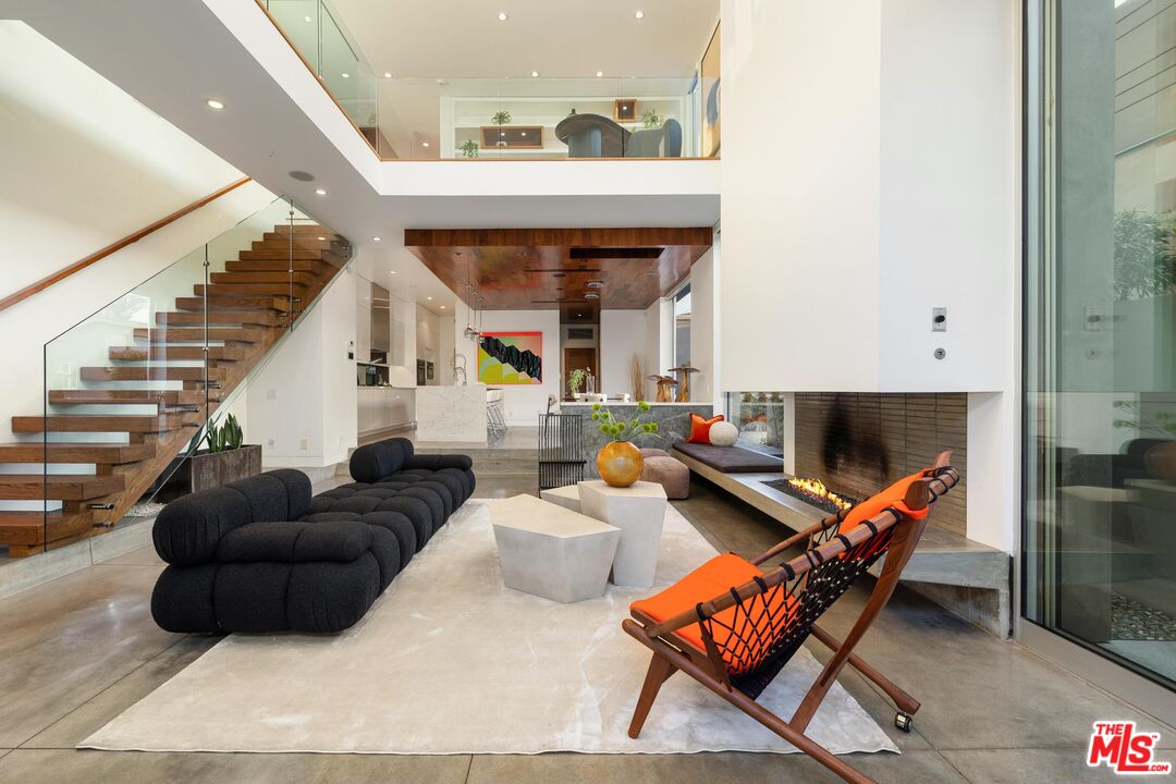 524 Rialto Ave, Venice