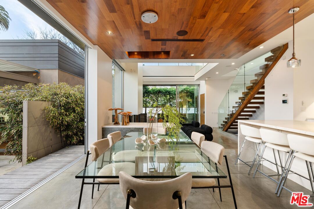 524 Rialto Ave, Venice