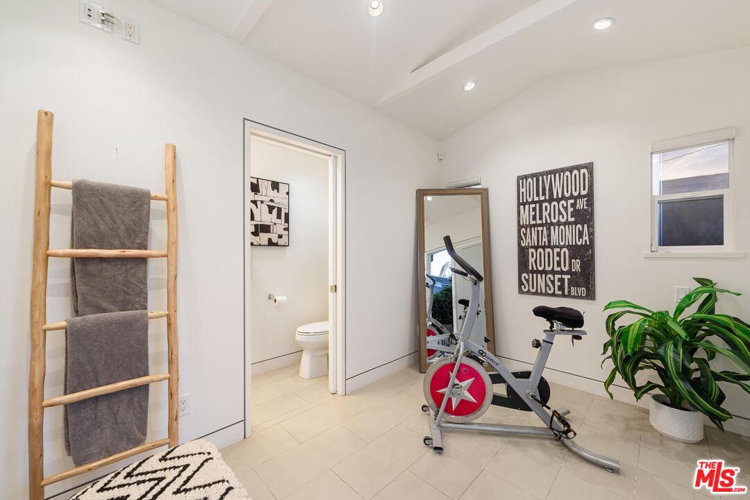 524 Rialto Ave, Venice
