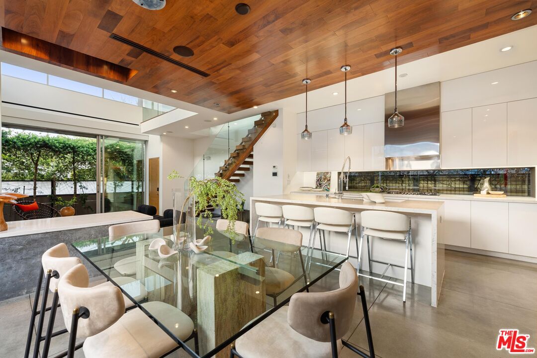 524 Rialto Ave, Venice