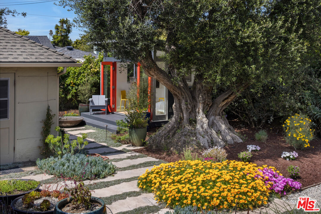 2021 Ashland Ave, Santa Monica
