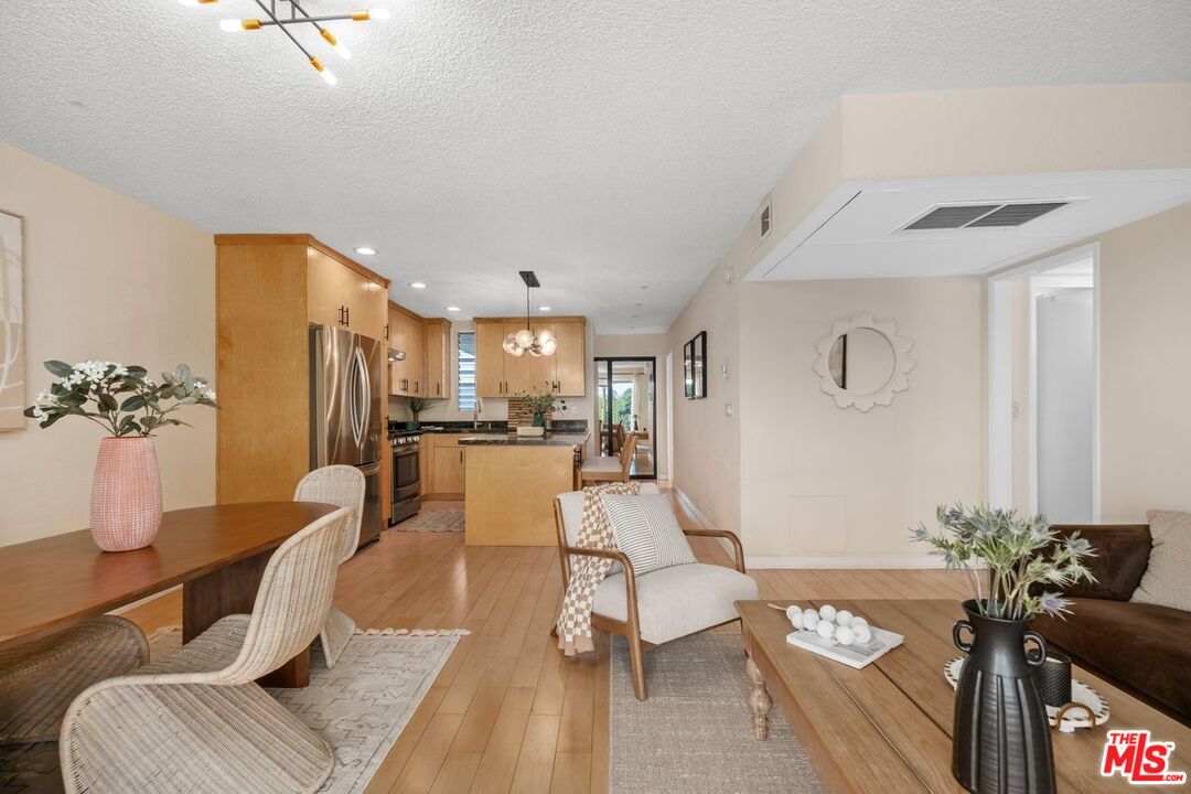1707 Micheltorena St Unit: 416, Silver Lake