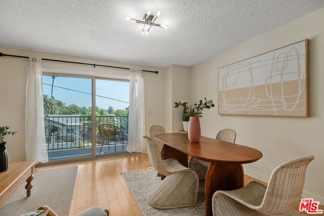 1707 Micheltorena St Unit: 416, Silver Lake