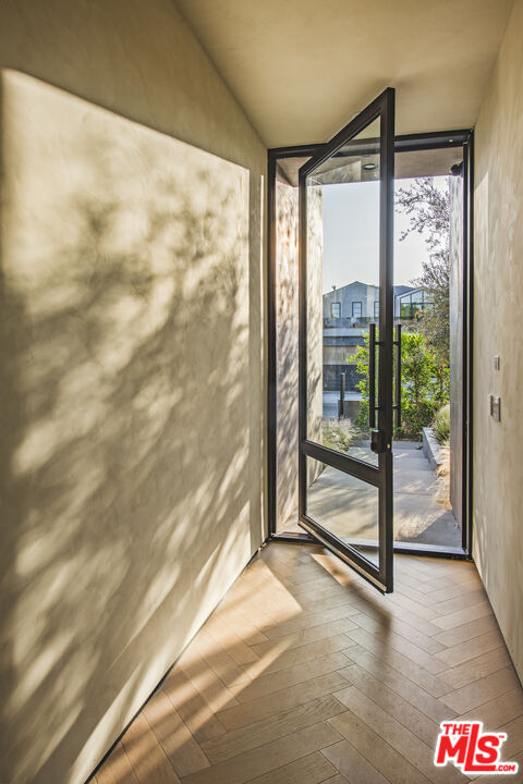 4112 Shadyglade Ave, Studio City