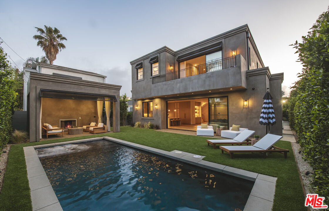 4112 Shadyglade Ave, Studio City