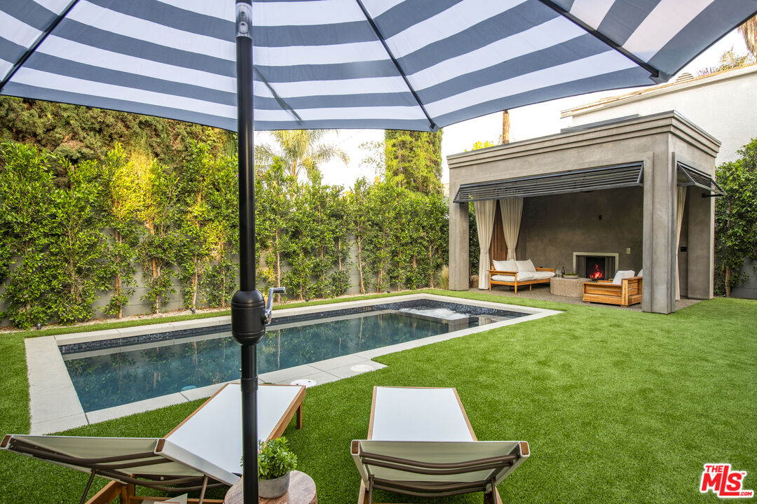 4112 Shadyglade Ave, Studio City