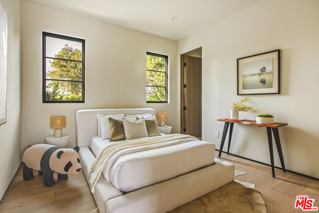 4112 Shadyglade Ave, Studio City