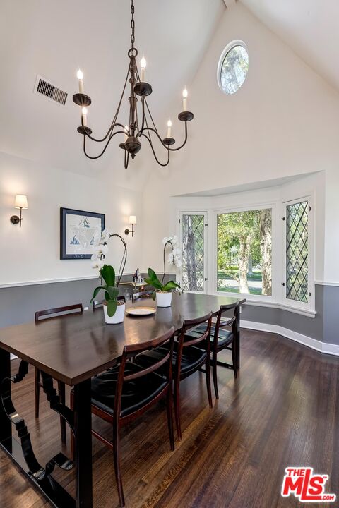 1024 Stearns Dr, Beverly Grove