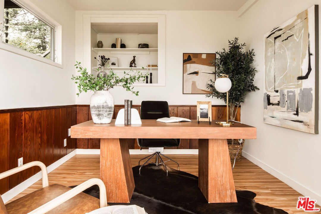 3720 Alta Mesa Dr, Studio City