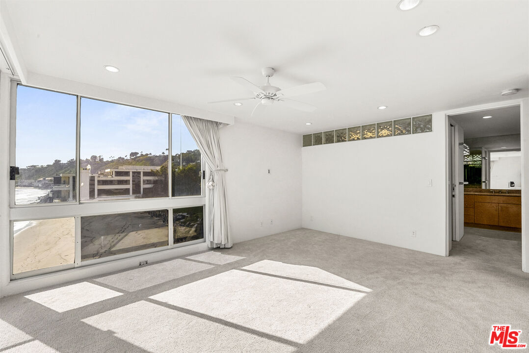 22548 Pacific Coast Hwy Unit: 211