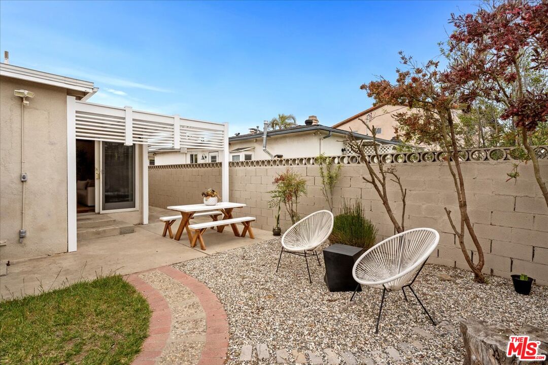 1620 18th St, Manhattan Beach