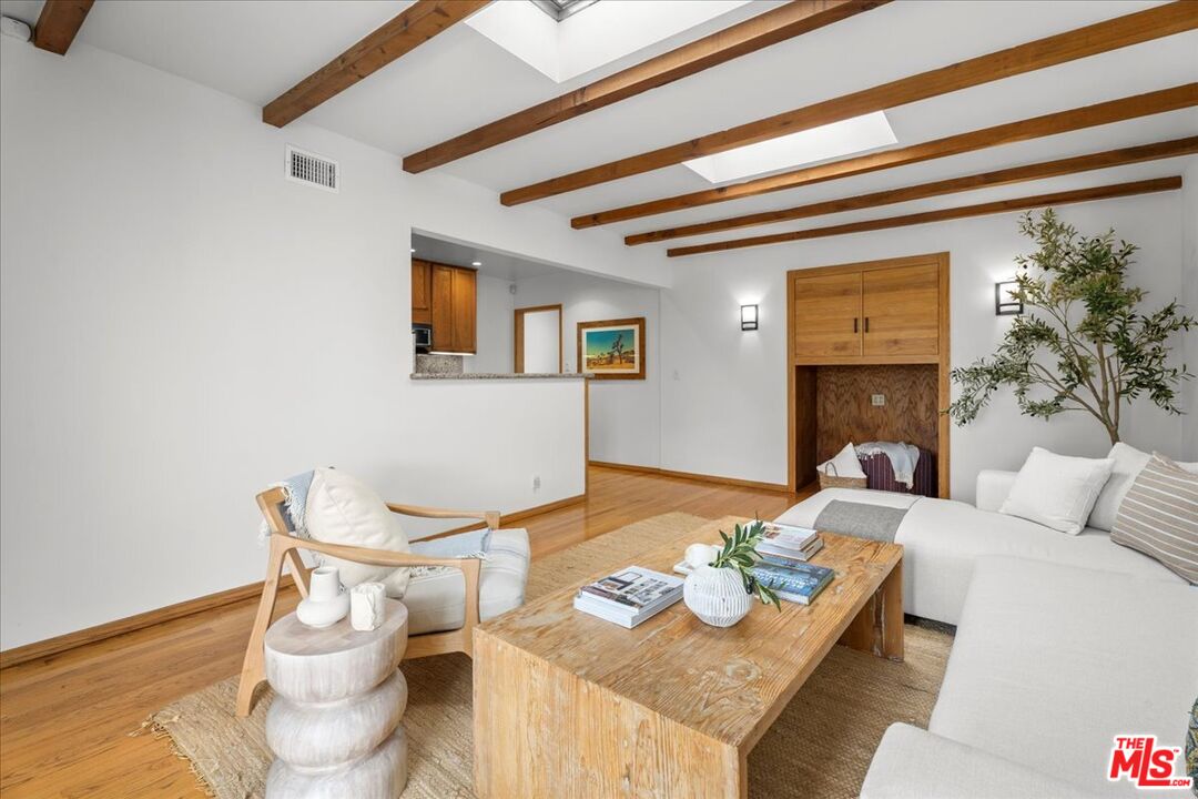 1620 18th St, Manhattan Beach