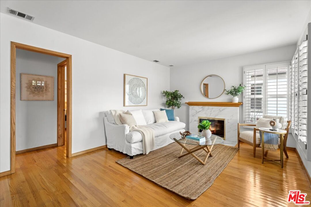 1620 18th St, Manhattan Beach