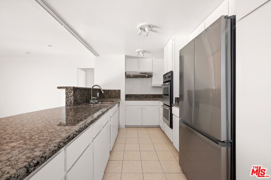 2170 Century Park E Unit: 908