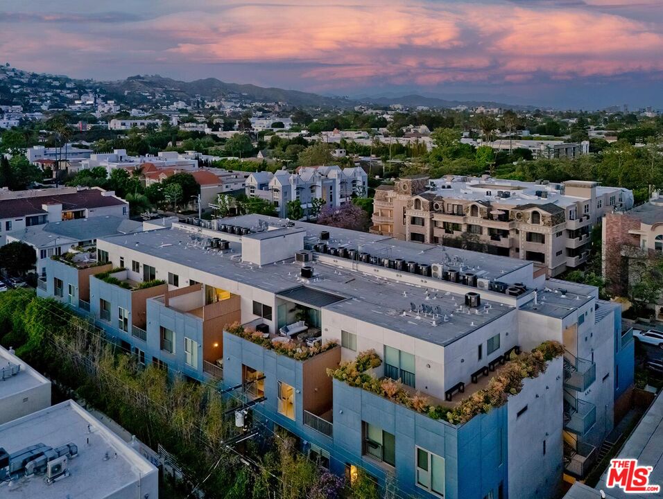 855 N Croft Ave Unit: 306, West Hollywood