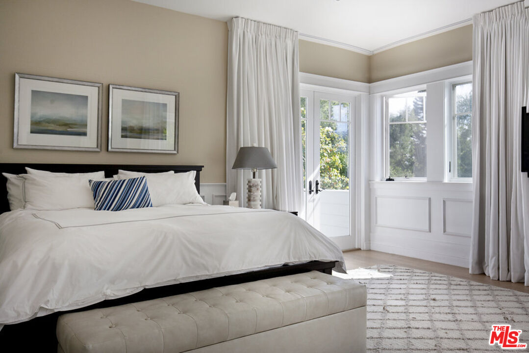 12910 W Sunset Blvd, Brentwood