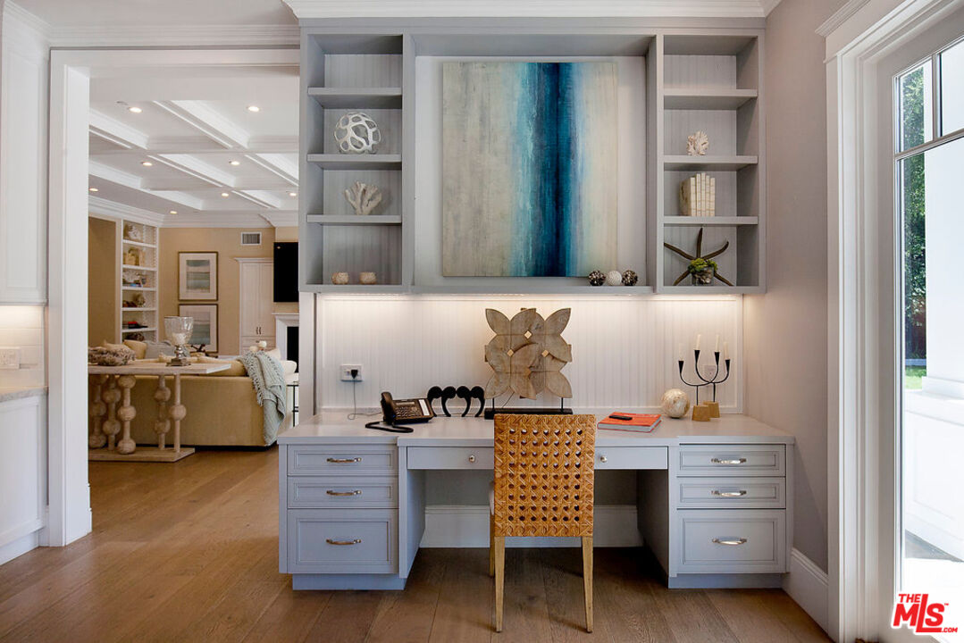 12910 W Sunset Blvd, Brentwood