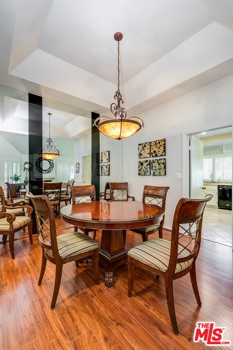 18731 Hatteras St Unit: 26, Tarzana