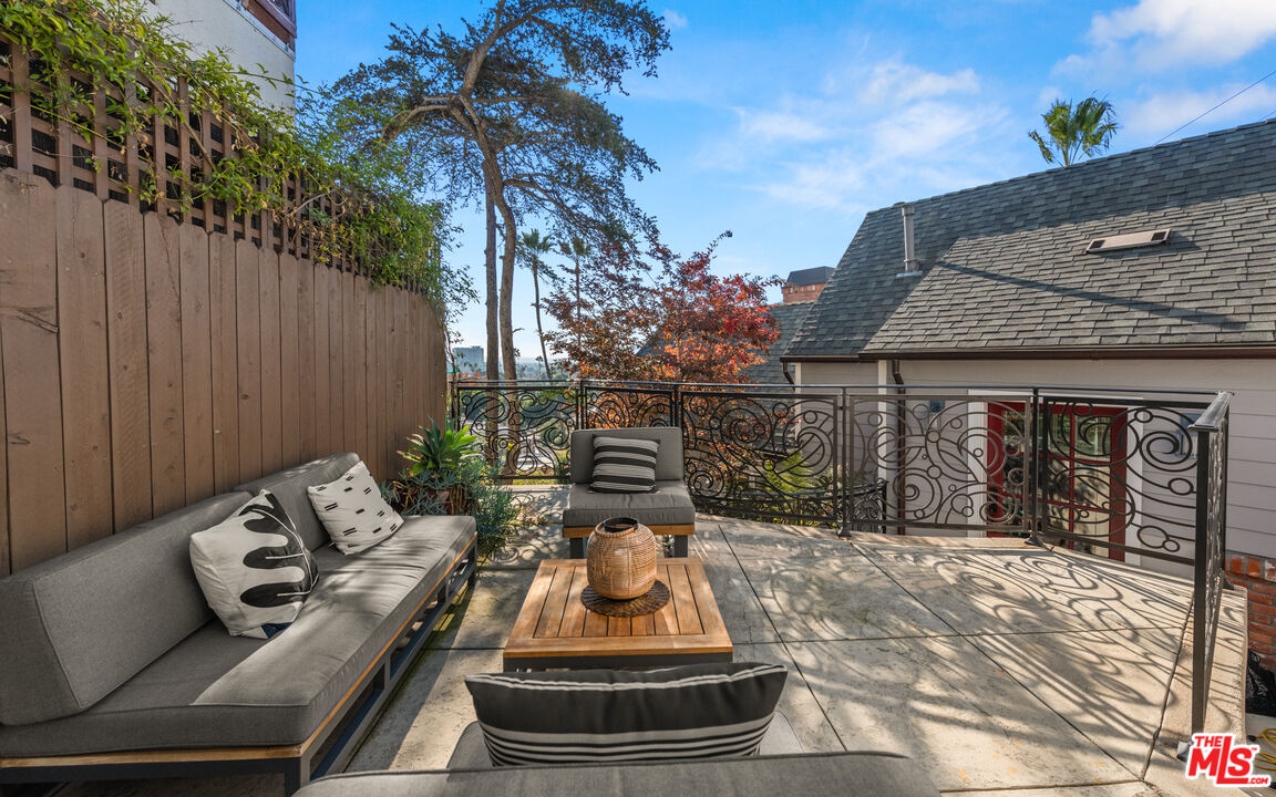 2028 Taft Ave, Los Feliz