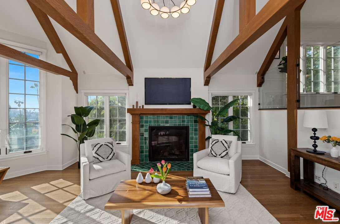 2028 Taft Ave, Los Feliz